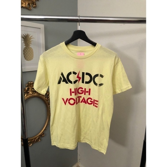 AC DC High Voltage Tee Yellow Size S NWT - Picture 2 of 5